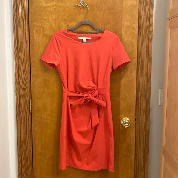 Diane Von Furstenberg Dress - Size 6 Lipstick Pink with bow - Picture 1 of 3